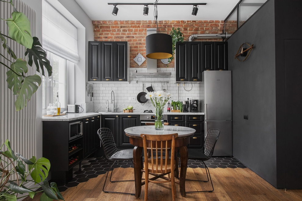 marble worktop in the kitchen